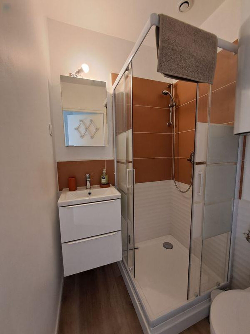 Location Appartement T2 meublé Bail étudiant refait à neuf Toulon