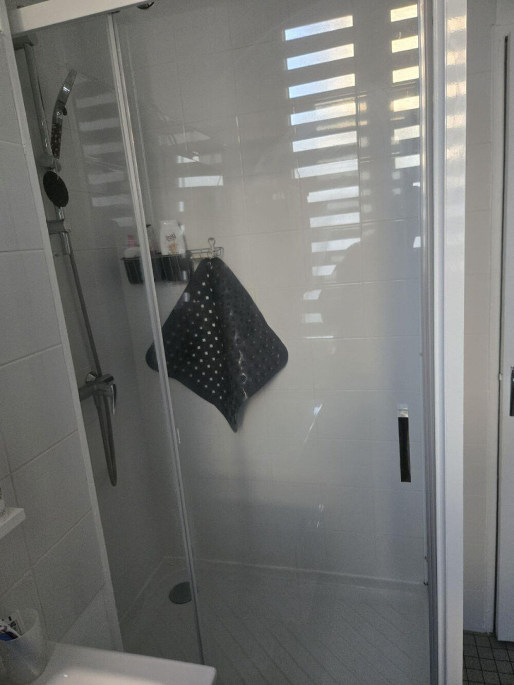 Location Appartement Chambre dans colocation pour une femme Saint-ouen-sur-seine