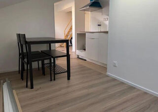  Appartement à louer 2 pièces 25 m²