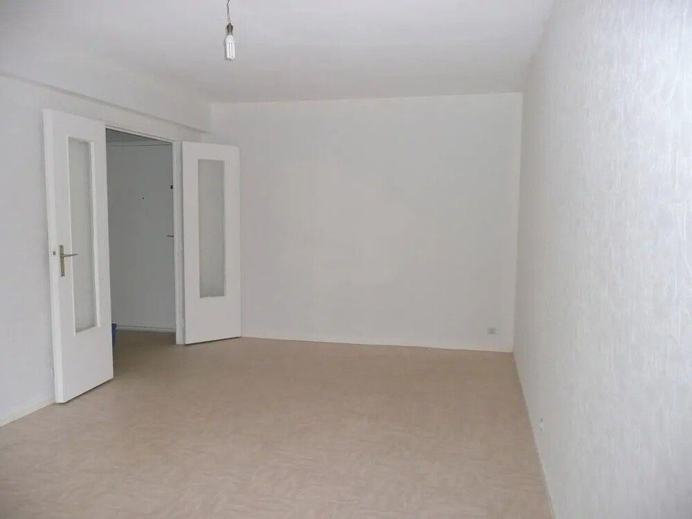 Location Appartement Beau 2P meublé 48m² avec parking et balcon Rouen