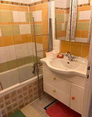  Appartement à louer 1 pièce 60 m²