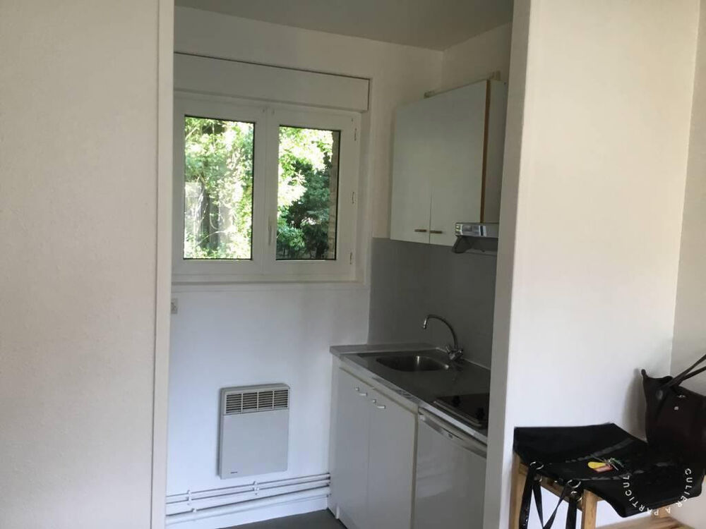Location Appartement Beau studio 30 m² Lille Lille