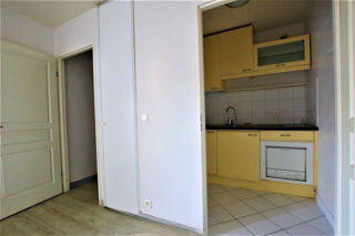  Appartement à louer 1 pièce 35 m²