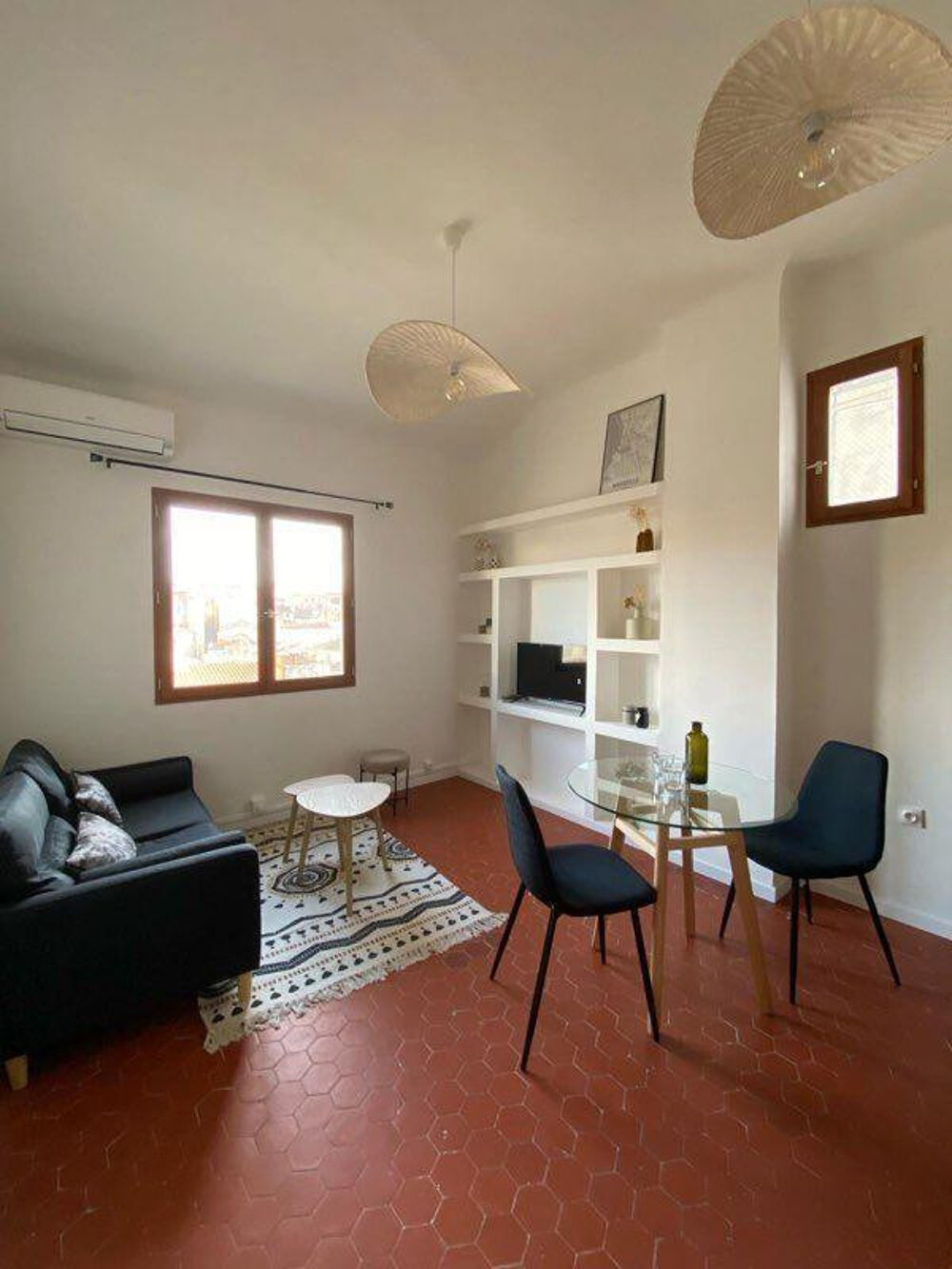 Location Appartement Beau T2 meublé 27m² rénové bd Longchamp Marseille 1