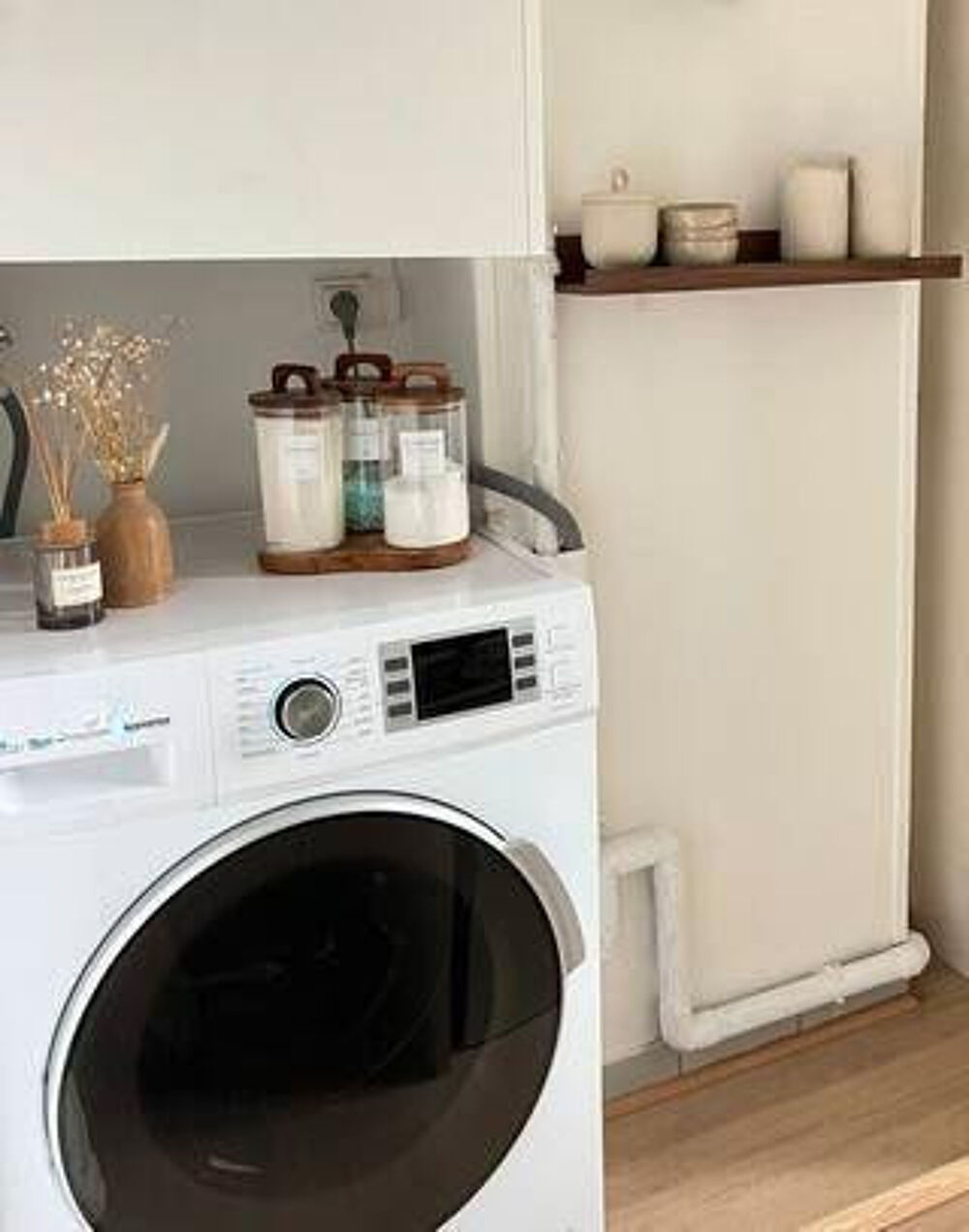 Location Appartement APPARTEMENT T2 meublé Saint-denis