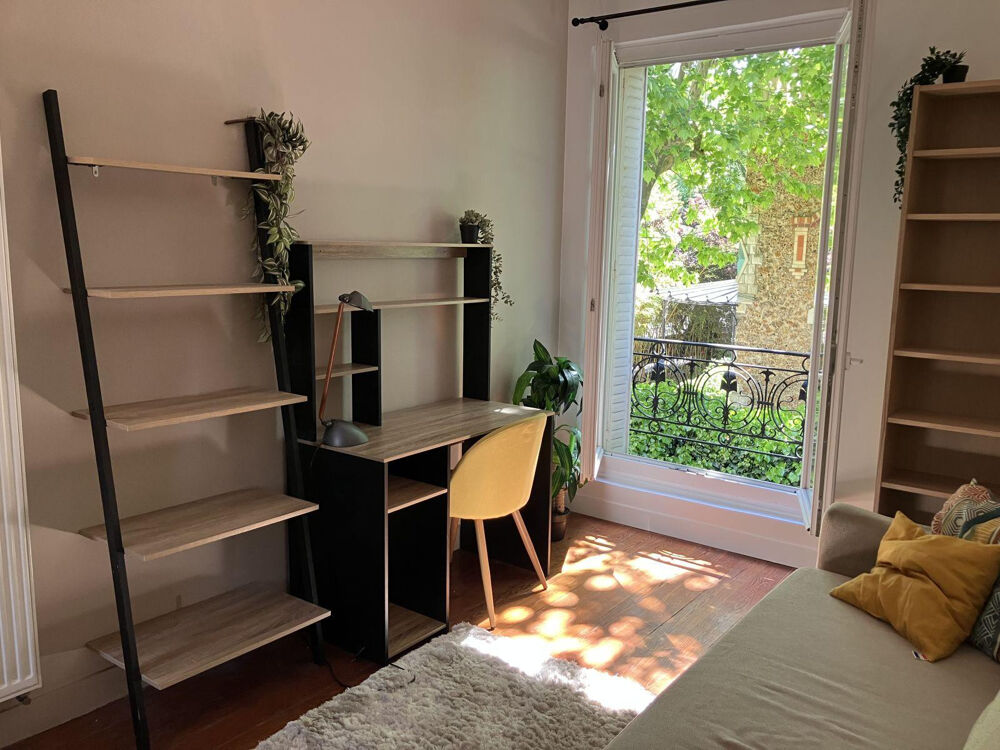 Location Appartement Studio au calme refait à neuf à 1 mn station RER A Rueil-malmaison