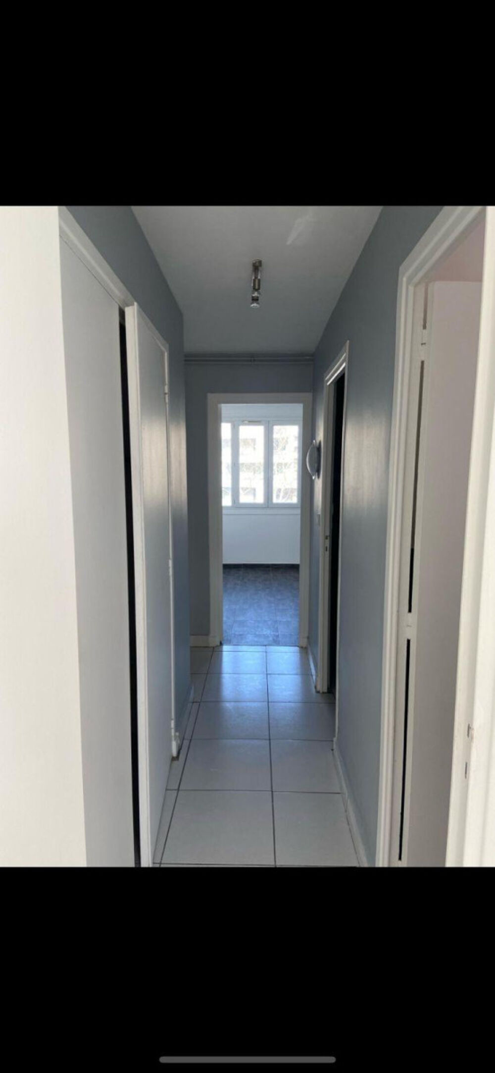 Location Appartement Spacieux T4 dans copropriété Arborée et sécurisée Villeurbanne