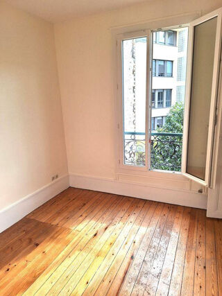 Appartement à louer 2 pièces 28 m²