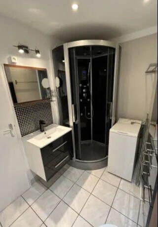  Appartement à louer 1 pièce 25 m²