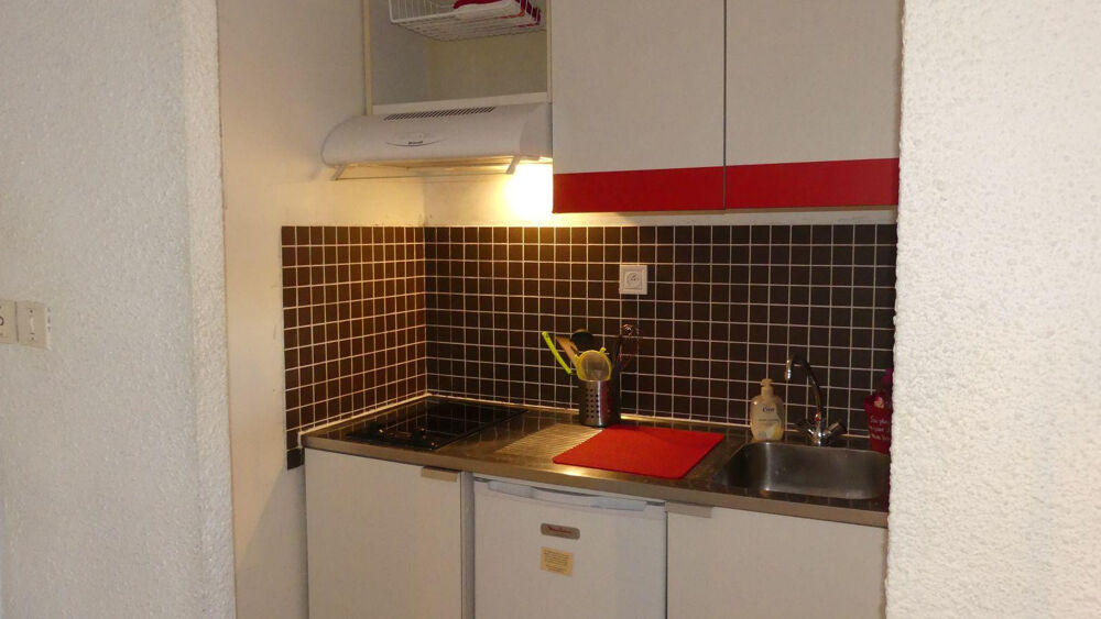 Location Appartement Lumineux studio meublé  Aix Sud. Aix-en-provence