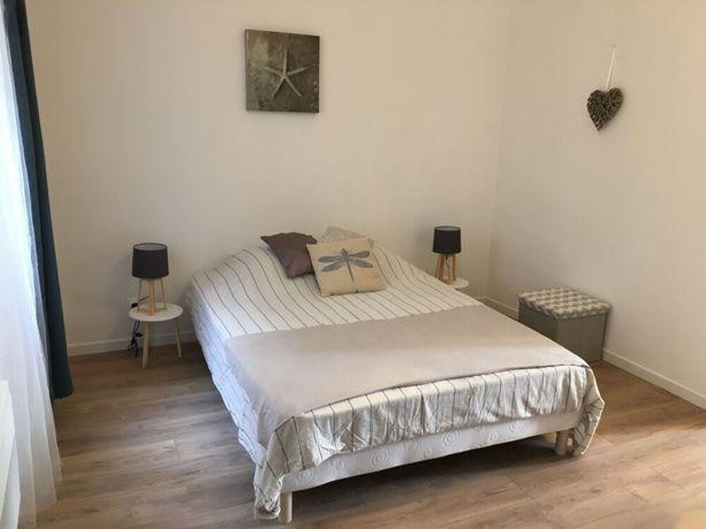 Location Appartement T2 meublé - Rue Ste Cecile/Timone 13005 MRS Marseille 5