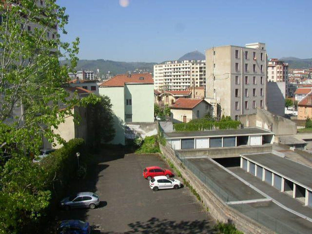 Location Appartement Studio 21m² + PARKING près fac Carnot et Gergovia Clermont-ferrand