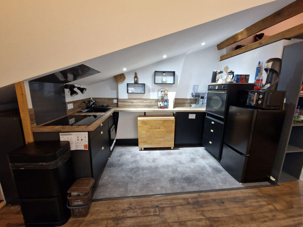 Location Appartement Studio central, tout équipé, +buanderie +pièce vie Saint-Étienne