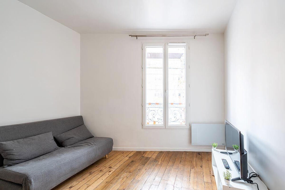 Location Appartement Beau studio meublé 16m² Paris 17