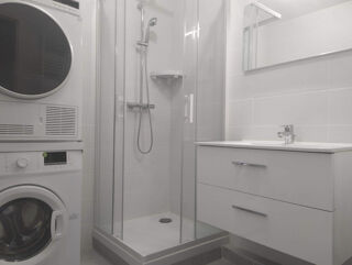  Appartement à louer 5 pièces 80 m²