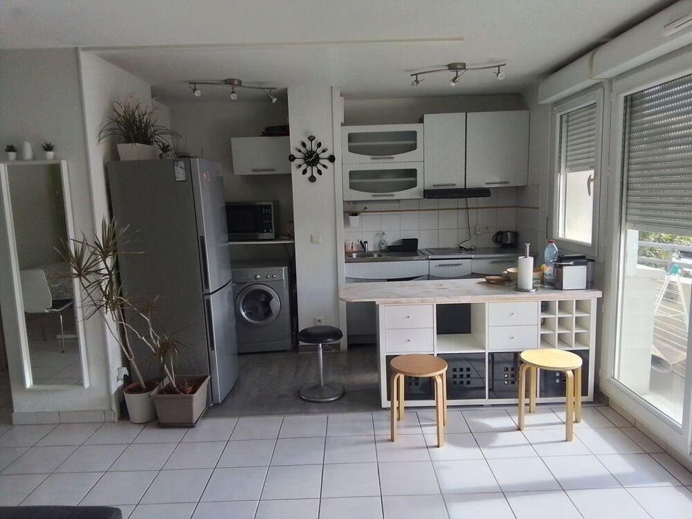 Location Appartement T2 meublé  et équipé  très  calme 44 m2 Bordeaux