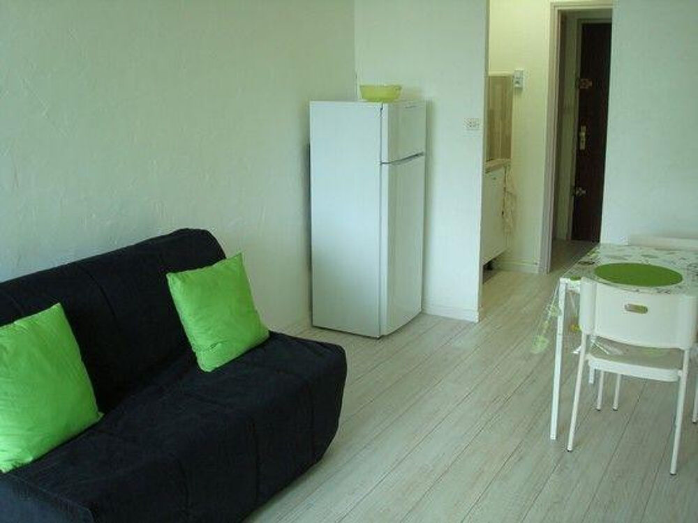 Location Appartement Location à l'année d'un studio de 21m2 La grande-motte