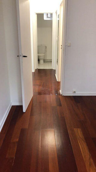  Appartement à louer 2 pièces 45 m²