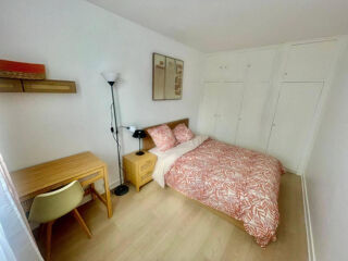  Appartement à louer 5 pièces 75 m²