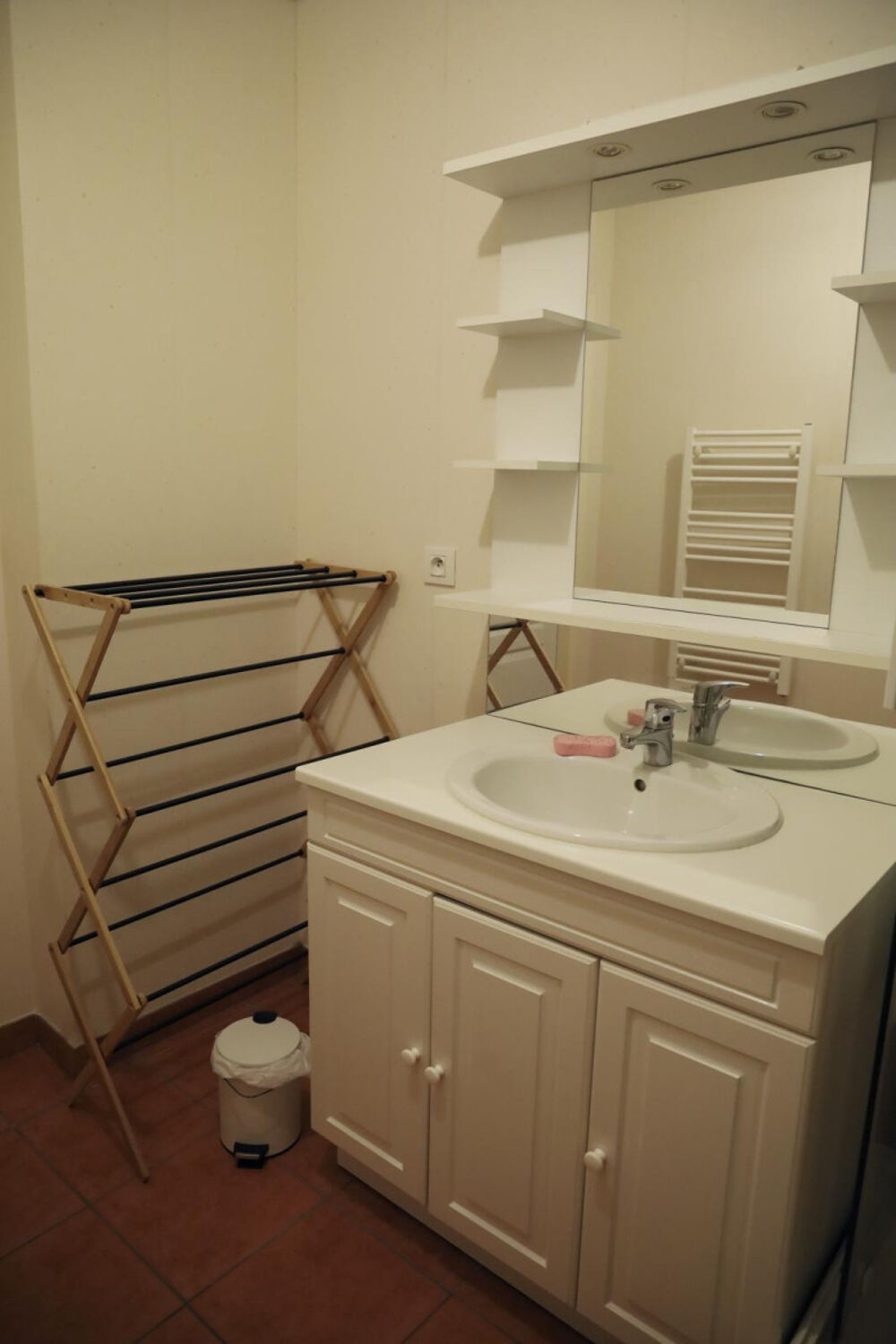 Location Appartement Studio meublé à Nantes quartier St Donatien Nantes