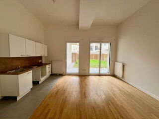  Appartement à louer 2 pièces 53 m²