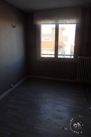 Appartement à louer 3 pièces 49 m²