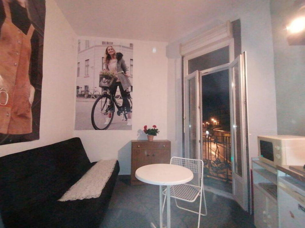 Location Appartement Studio meublé 17m² Nansouty étudiants Bordeaux