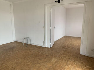  Appartement à louer 3 pièces 68 m²