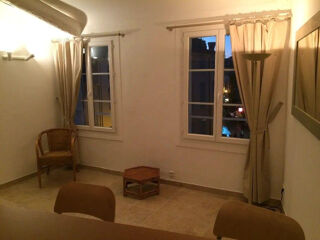 Appartement à louer 2 pièces 31 m²
