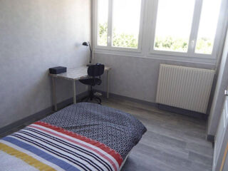  Appartement à louer 4 pièces 78 m²