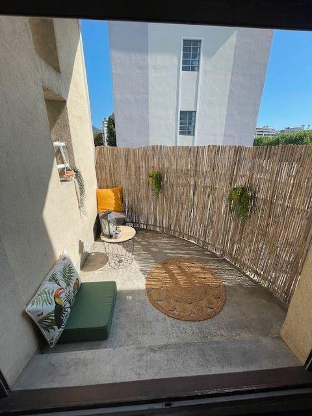 Location Appartement Studio entièrement meublé Grenoble