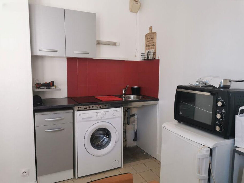 Location Appartement Grand studio 28m² meublé + parking Poitiers