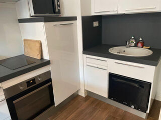  Appartement à louer 2 pièces 40 m²