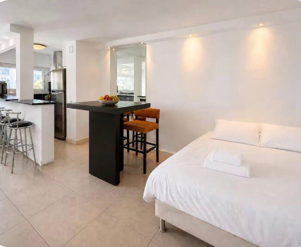 Location Appartement Studio meublé climatisé – Cannes centre Cannes-la-bocca