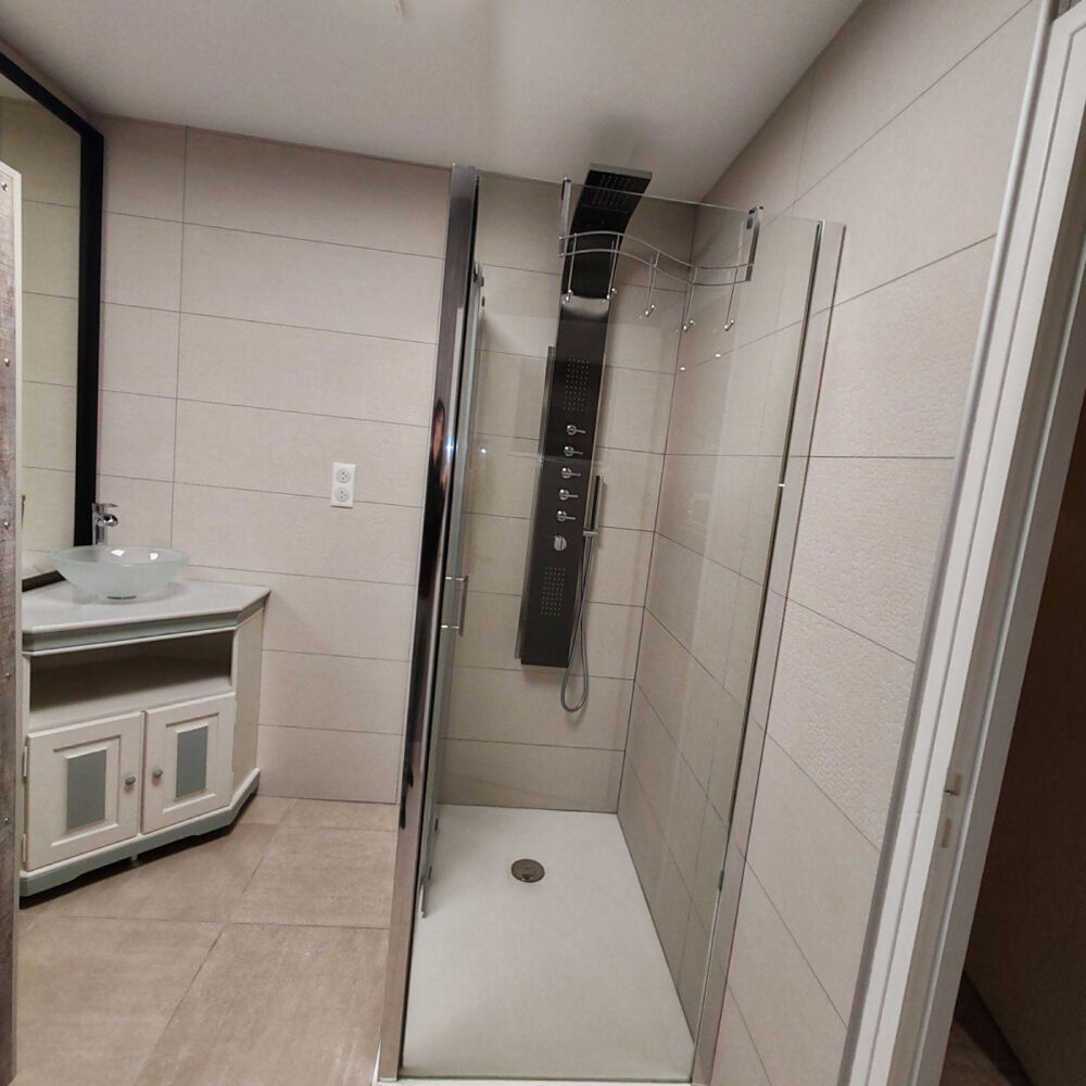 Petite maison meublée ,à louer, refait à neuf