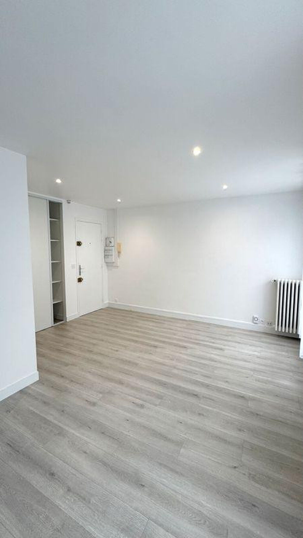 Location Appartement Studio NON MEUBLÉ, refait entièrement à neuf Boulogne-billancourt