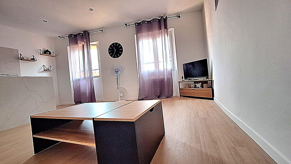 Location Appartement Charmant F2 lumineux au cœur de Grasse Grasse