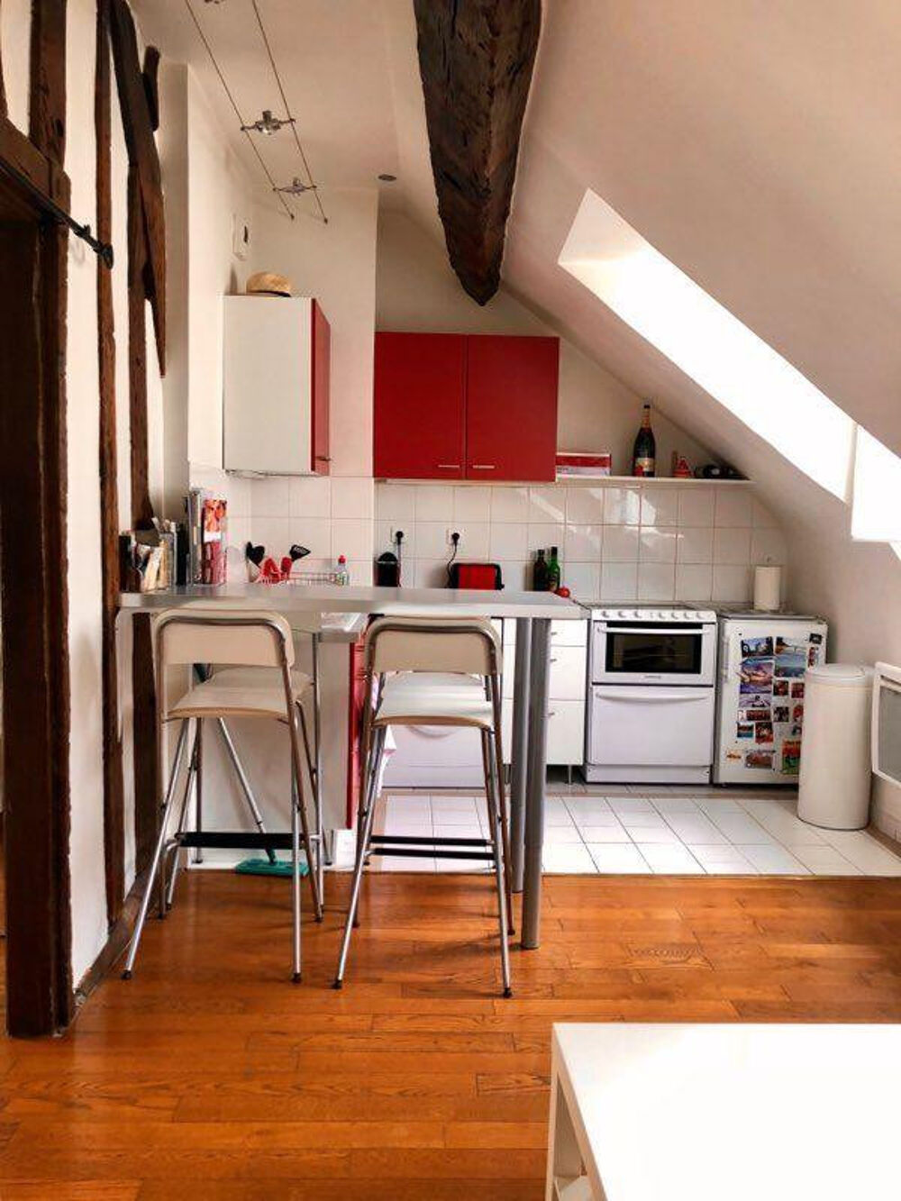 Location Appartement Charmant appartement 2 pièces meublé avec balcon Paris 12