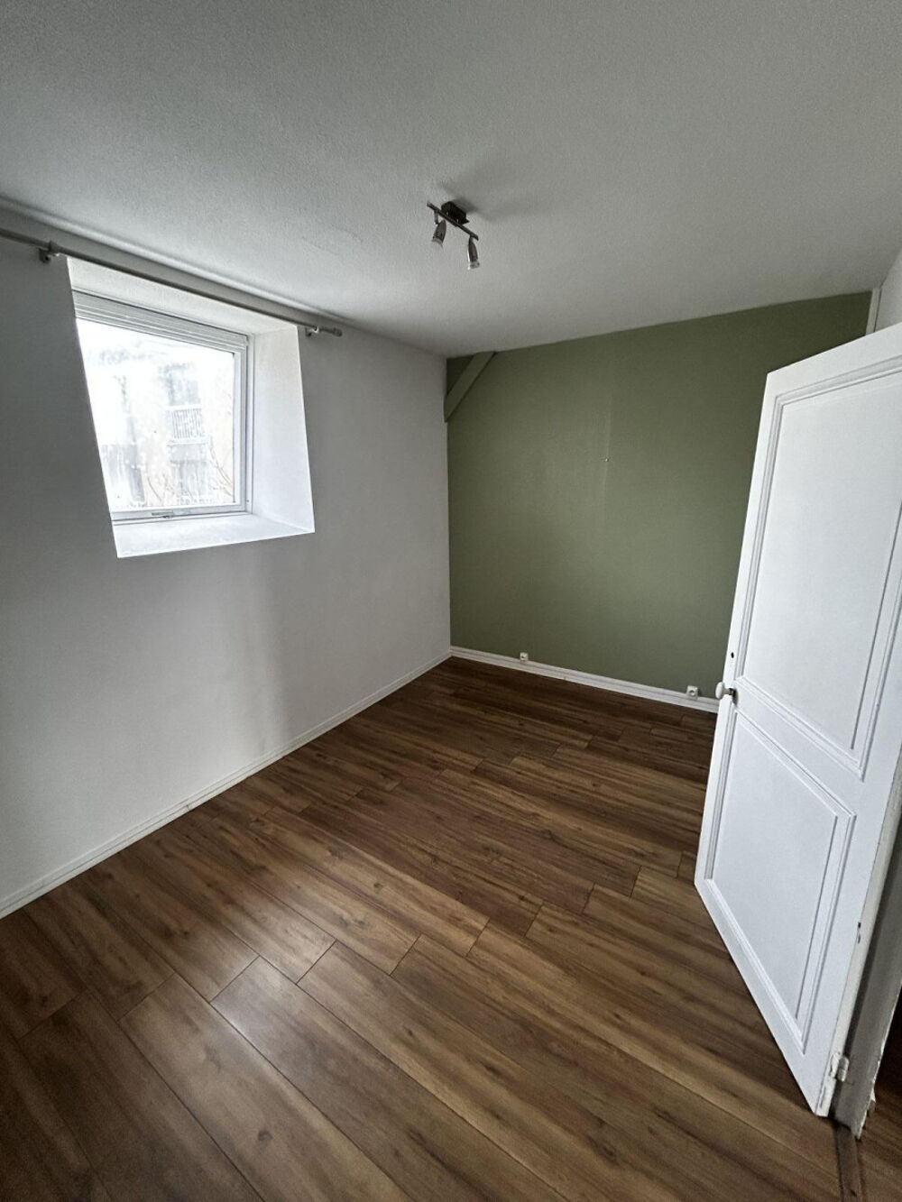 Location Appartement Appartement 3 pièces - 2 chambres - 67m2 Nevers