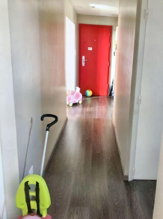  Appartement à louer 3 pièces 73 m²