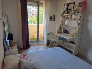  Appartement à louer 3 pièces 10 m²