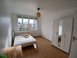  Appartement à louer 1 pièce 50 m²