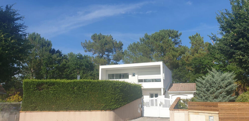 Location Appartement Charmant appartement avec piscine chauffée La teste-de-buch