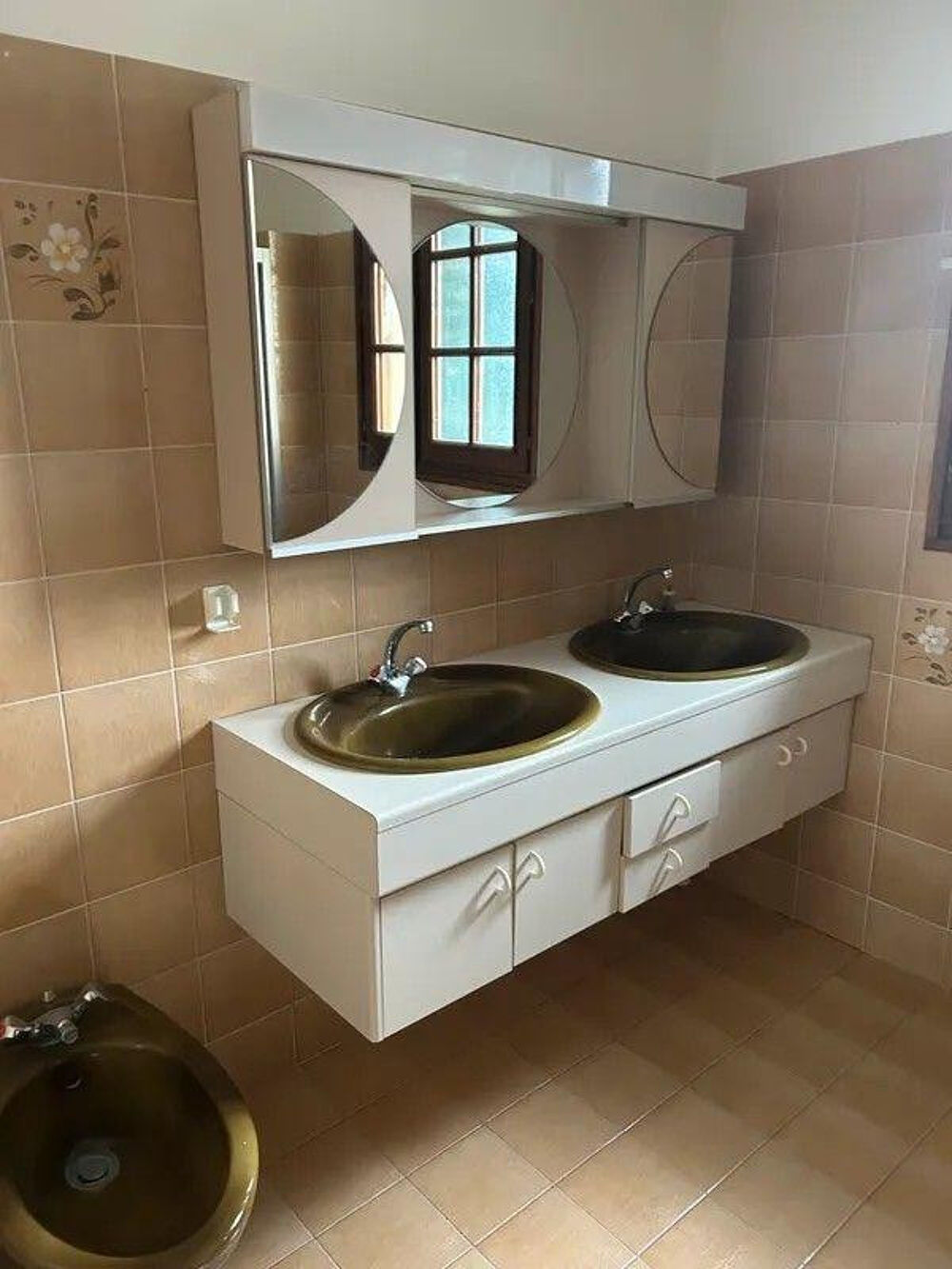 Location Appartement Belle chambre entièrement meublée 18m² Combs-la-ville