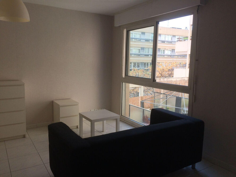 Location Appartement Grand T1 equipé Marseille 6