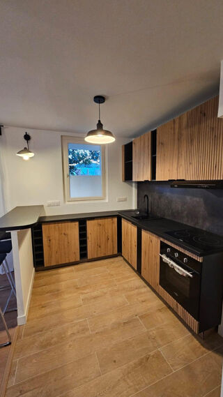  Appartement à louer 3 pièces 58 m²