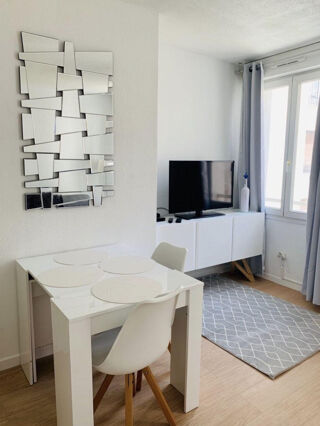  Appartement à louer 1 pièce 21 m²