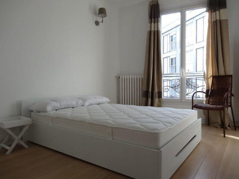 Location Appartement Appartement 2 pièces meublé tout confort 47m² Mott Paris 15