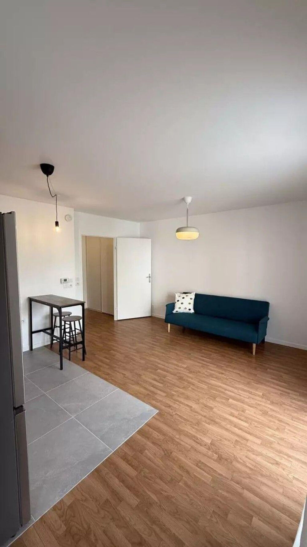 Location Appartement Beau 2P meublé 40m² avec balcon et parking Cergy