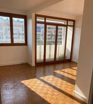  Appartement à louer 3 pièces 70 m²